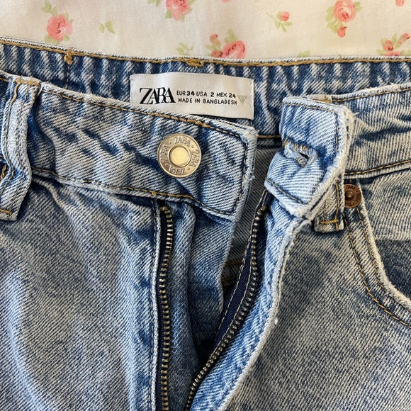 Zara Jeans 🩵 - Picture 2 of 4